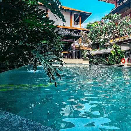 Bali Summer Hotel By Amerta Kuta Lombok Esterno foto