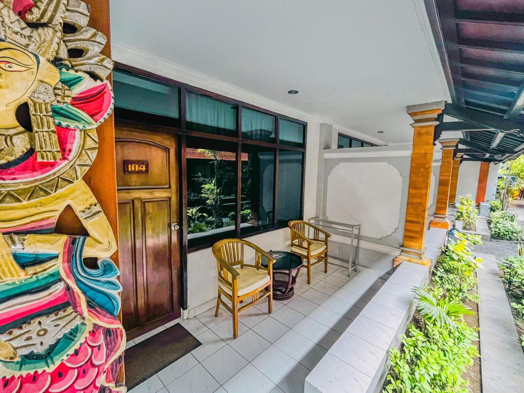 Bali Summer Hotel By Amerta Kuta Lombok Esterno foto