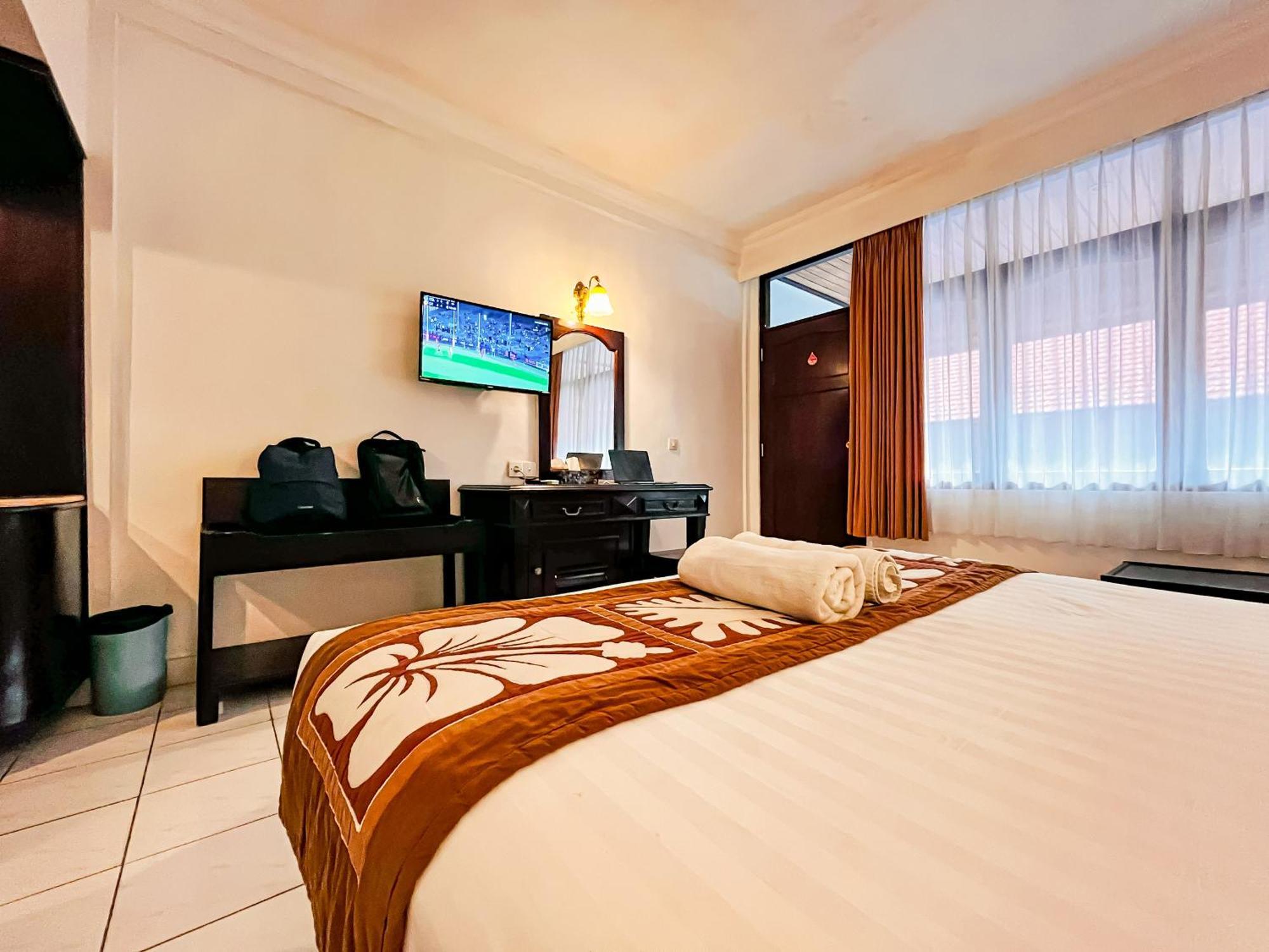 Bali Summer Hotel By Amerta Kuta Lombok Esterno foto