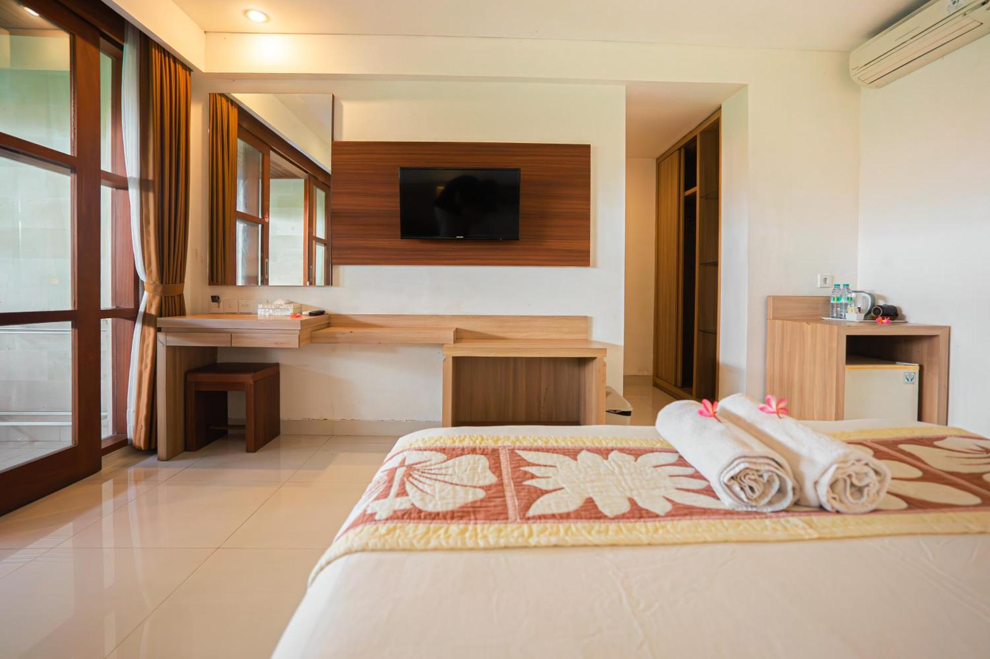 Bali Summer Hotel By Amerta Kuta Lombok Esterno foto