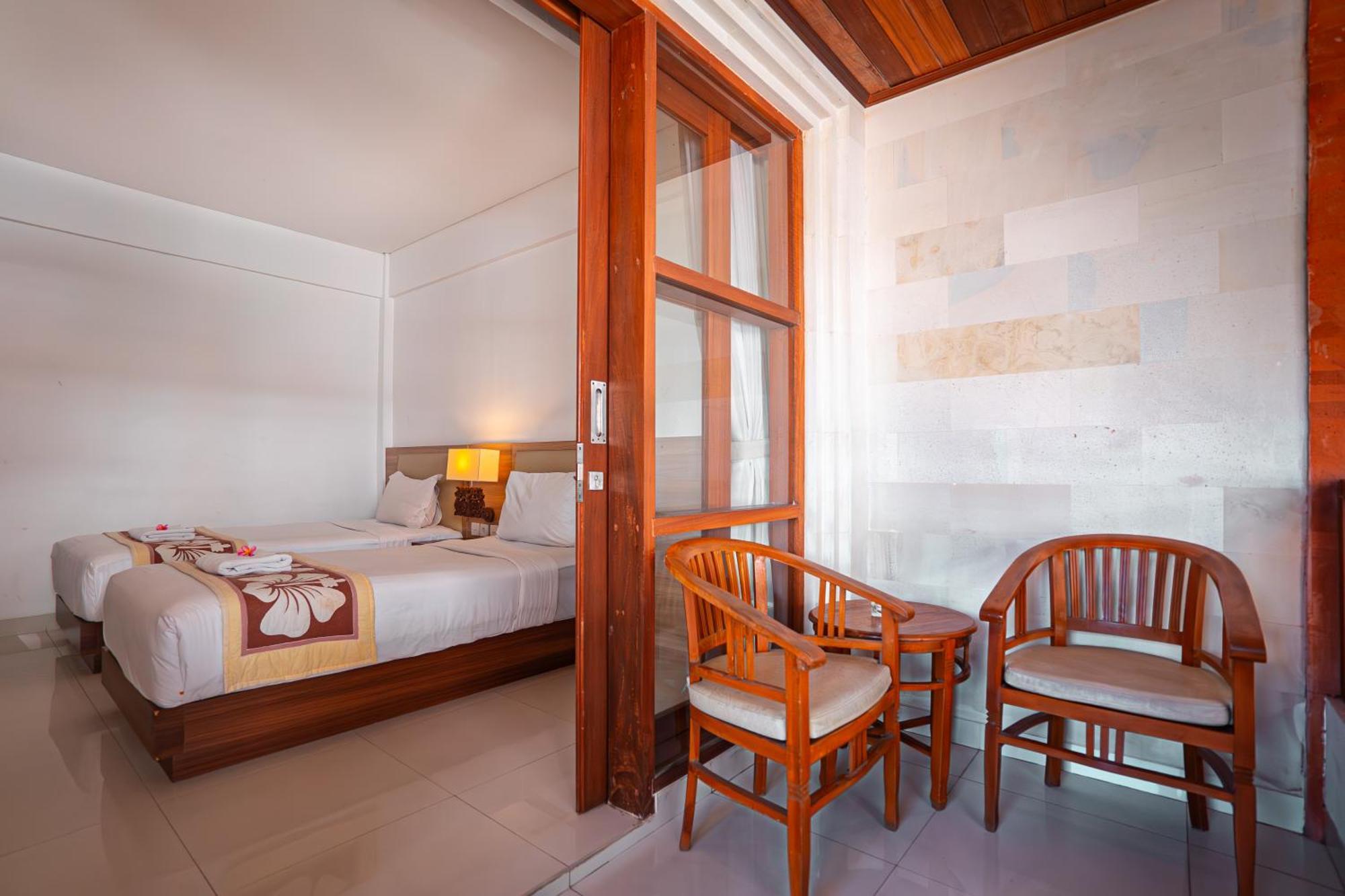Bali Summer Hotel By Amerta Kuta Lombok Esterno foto